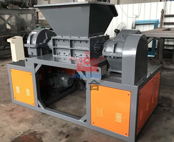 金屬撕碎機(jī)生產(chǎn)中的安全防護(hù)出了問題怎么辦？